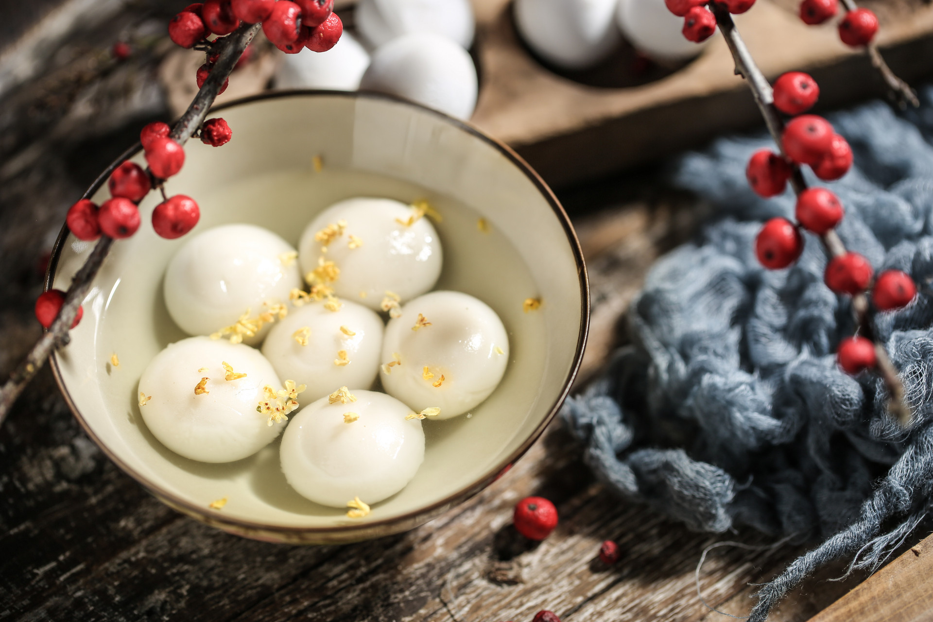 摄图网_500787636_banner_中式传统佳节元宵节美食桂花汤圆（企业商用）.jpg