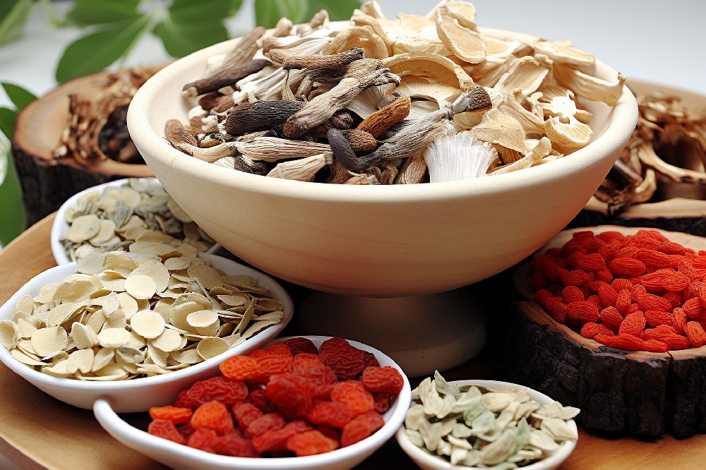 摄图网_600452422_banner_自然研磨的药材（企业商用）.jpg
