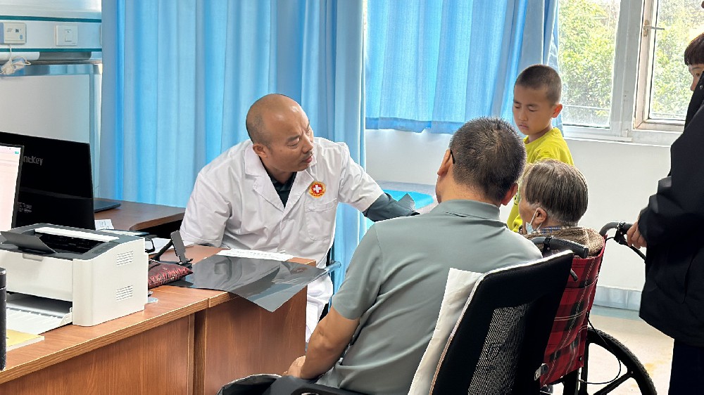 赵建华主任:能活得久的癌症患者,都有这3个共同点!