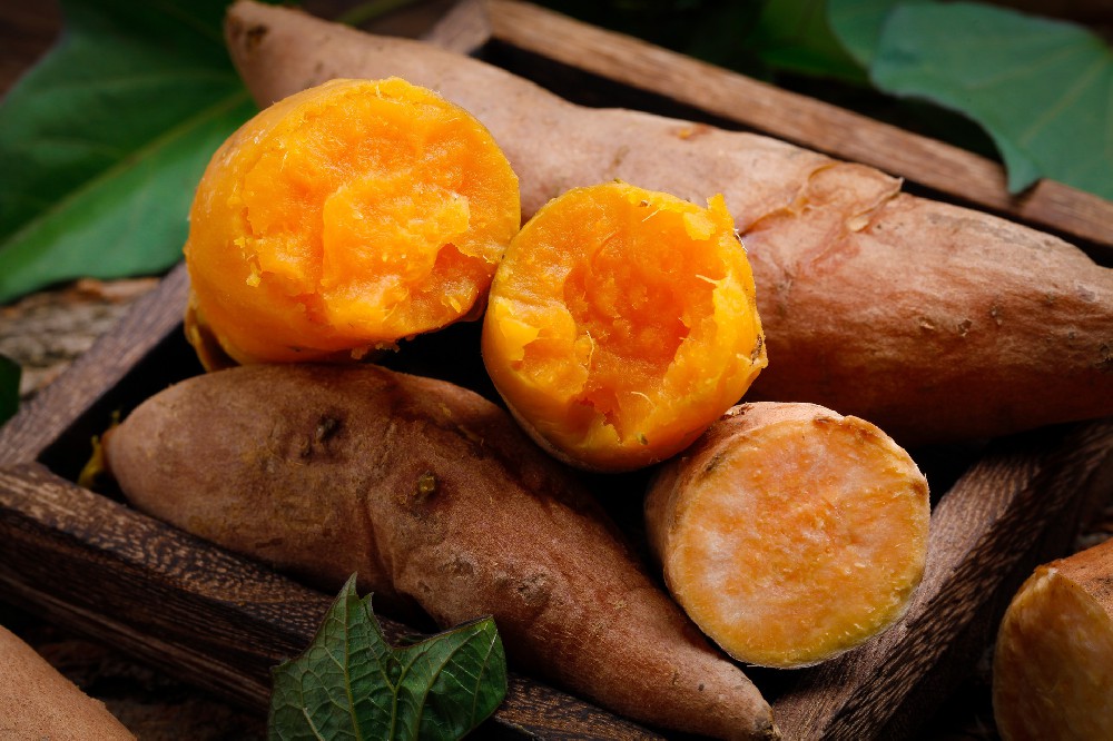 这5种食物，再饿也别空腹吃！别等胃吃坏了才后悔！