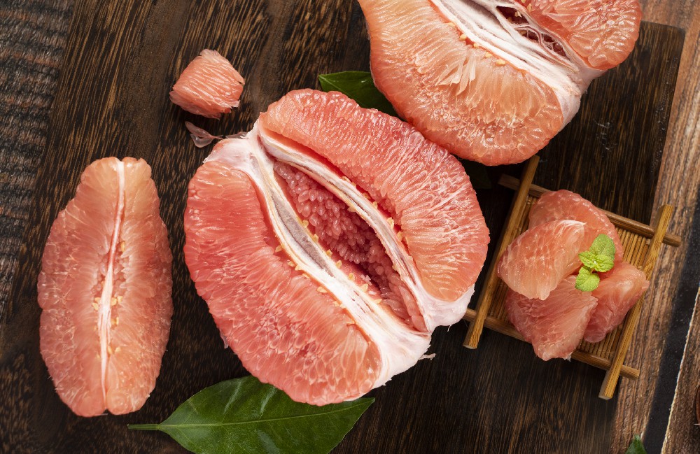 在最该吃的“宝藏水果”！降压控糖防感冒，但别和这些药同吃